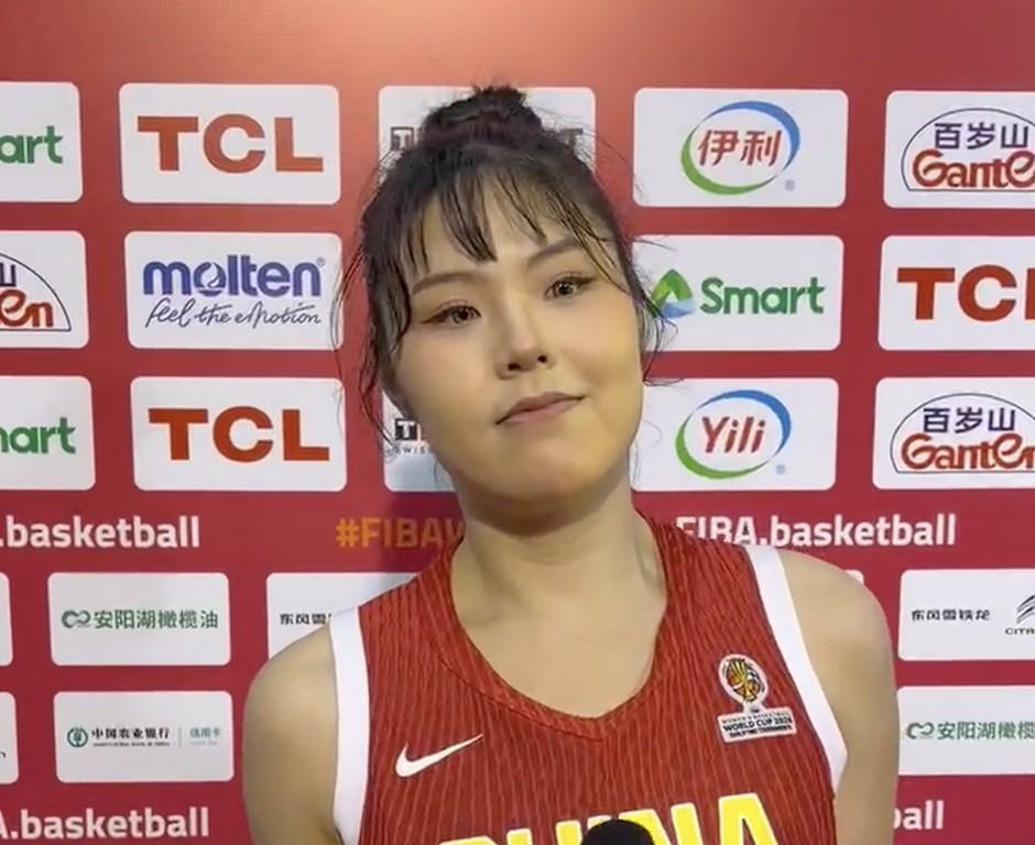 在线娱乐-李月汝：背靠背赛程确实挺难受，今天我们打出了更流畅的配合